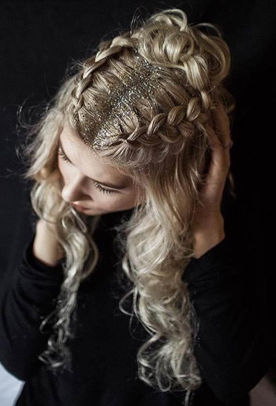 15 Festive Hairstyles To Sport This Christmas