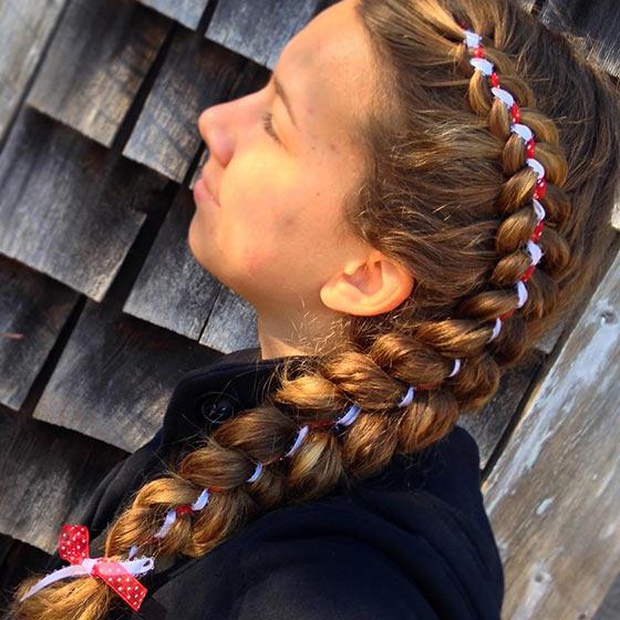 15 Festive Hairstyles To Sport This Christmas