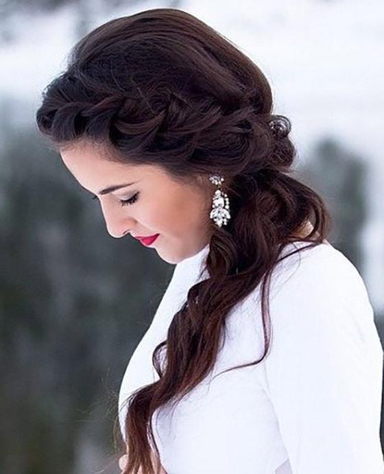 15 Festive Hairstyles To Sport This Christmas