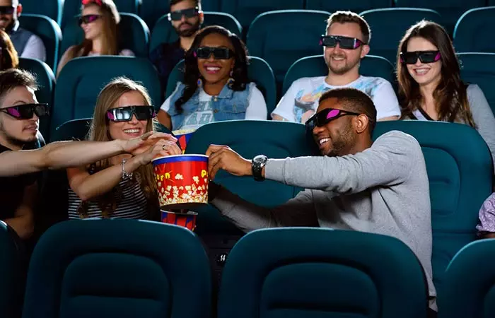 Share-Your-Popcorn,-Ditch-Soda-At-The-Movies