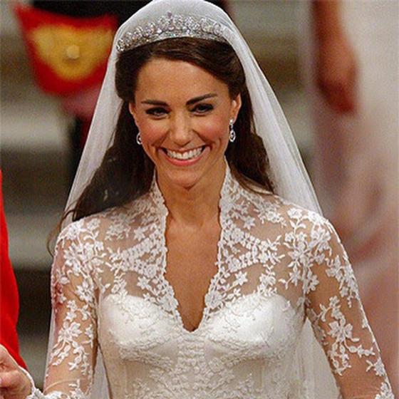 20 Kate Middleton Hairstyles That Will Make You Feel Like