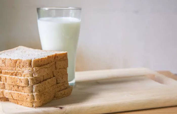 Milk-And-Bread-Slice-Scrub
