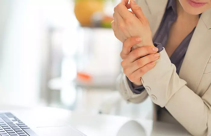 It-Reduces-Body-And-Joint-Pains