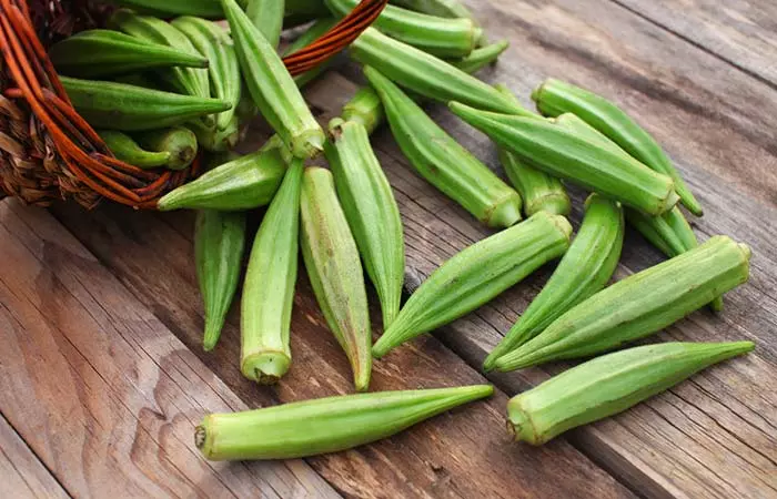 Okra is a high fiber food for weight loss