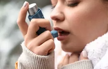 Makarasana relieves asthma