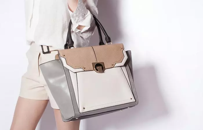 9.-Bulky-Handbags