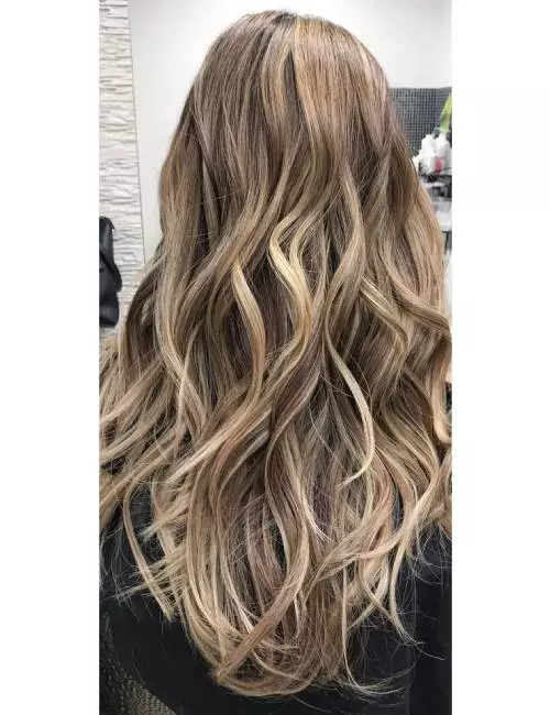 Coppery ash blonde hair color