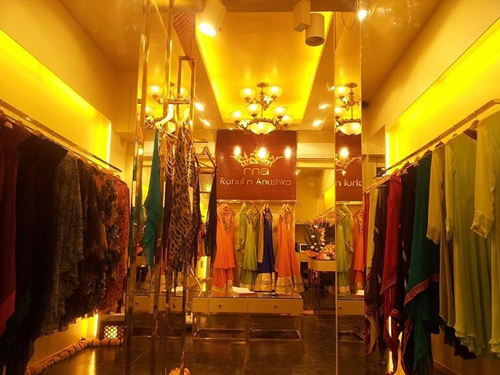 Rahul And Anushka boutique in Delhi