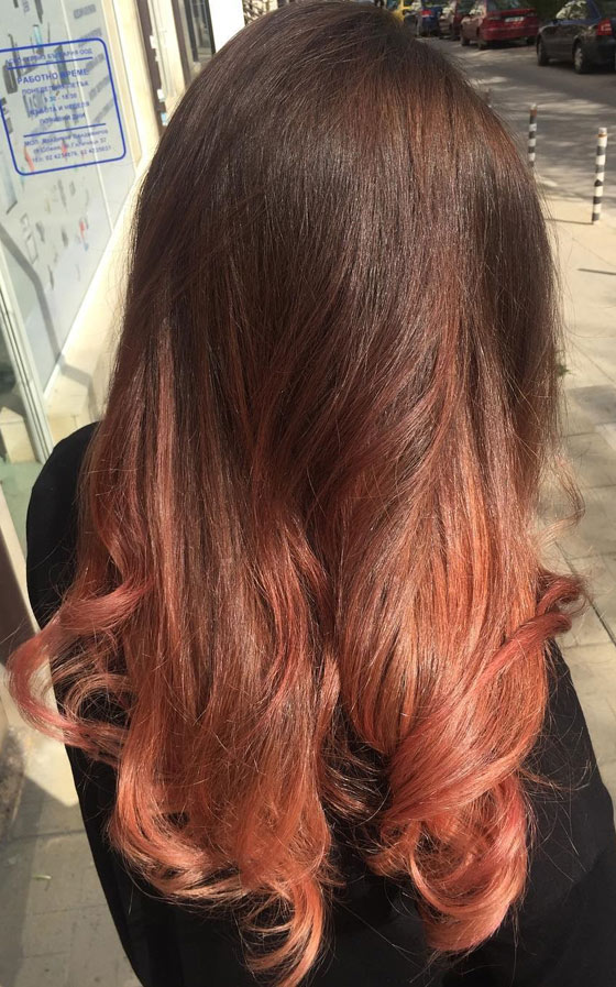 Strawberry blonde ombre hair color