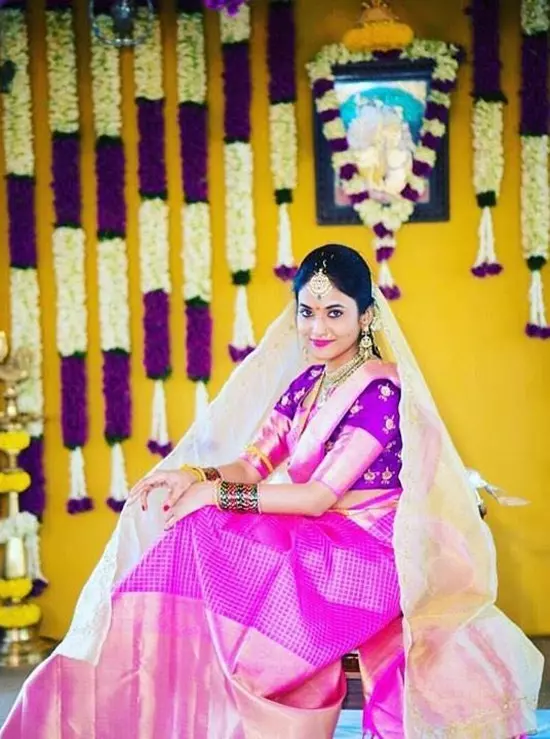 Traditional wedding pattu saree blouse design with a border