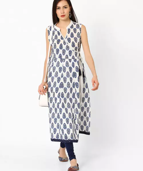 Angrakha kurti for an ethnic look