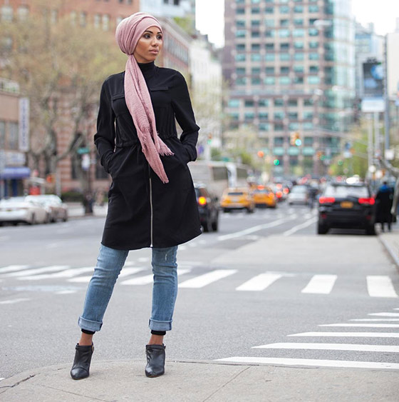 How to style hijab with jeans