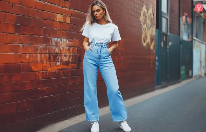 Woman wearing mom jeans