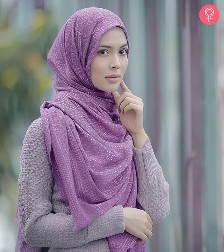 woman wearing a hijab