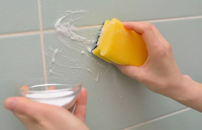 Clean-Stubborn-Stains-On-Bathroom-Floors