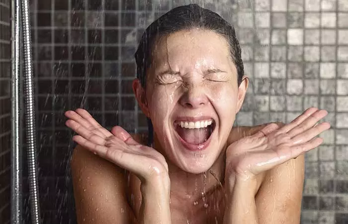7. Rinsing Hair With Hot Water