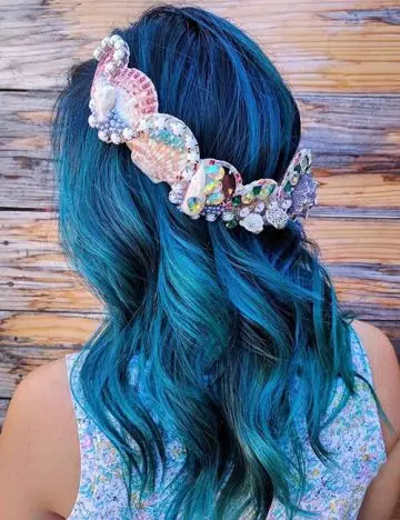 Crowned mermaid hair color