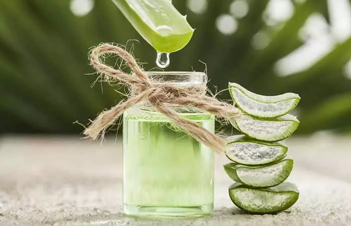 Aloe vera juice to get relief from dry mouth