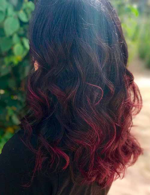 Spicy scarlet is among the best styling ideas for your red ombre hair