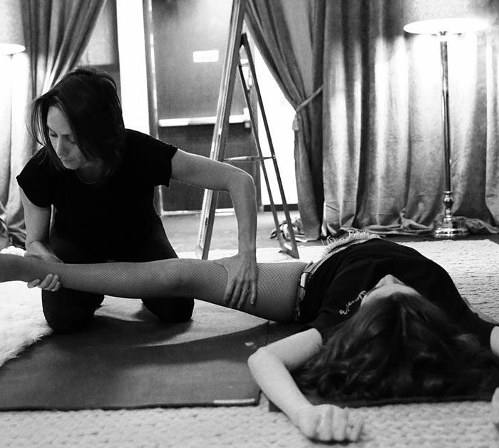 Selena Gomez Weight Loss Diet &amp; Workout Plan