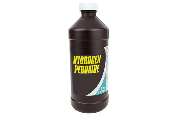 Hydrogen peroxide solution for acne
