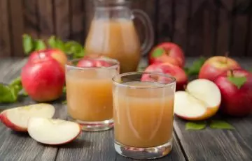 Apple juice to treat dehydration