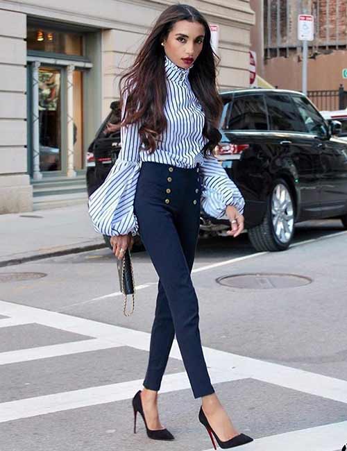 High waisted jeans with a bell-sleeved stripe shirt
