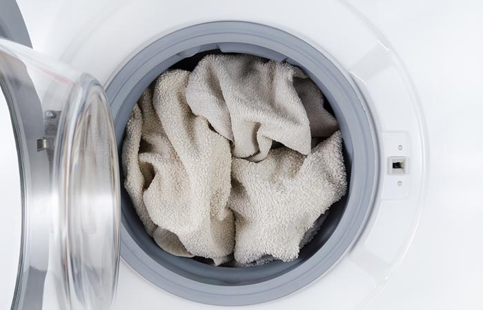 Shrink clothes using the washing machine
