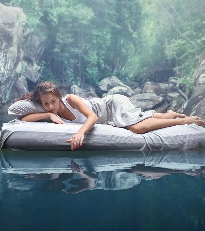What A Woman’s Sleeping Position Reveals About Her