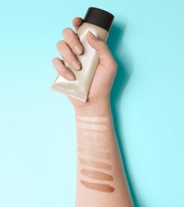 Best Tinted Moisturizers 2022 - For F...