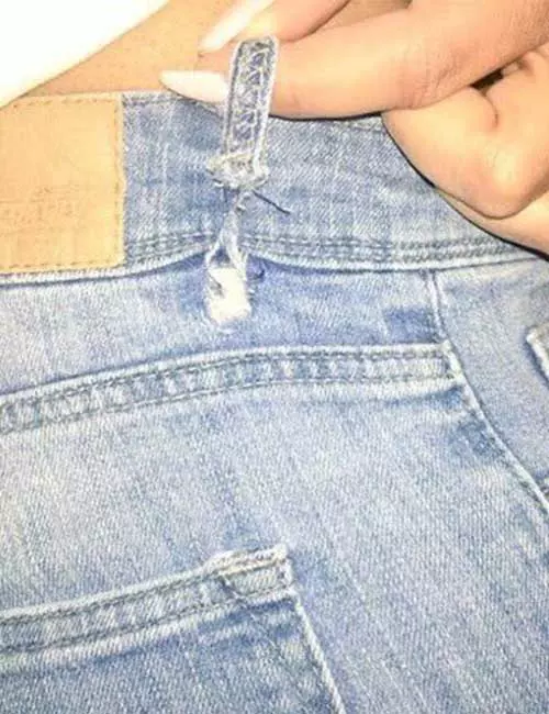 2. When the belt loop of your jeans pops right off. 
