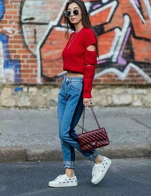 Mom jeans with a red sweater