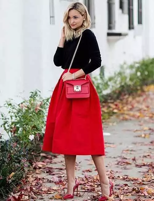 3. Carrying Big Bags To Events 