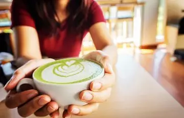 How many cups of matcha tea should you drink