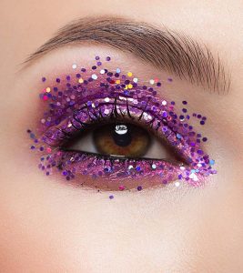 12 Best Glitter Eyeshadows For Glamor...
