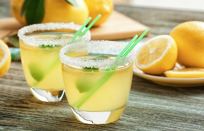Home Remedies For Period Cramps - Lemon Juice