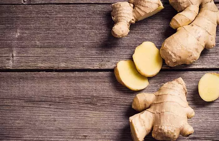 Ginger to get rid of abdominal bloating