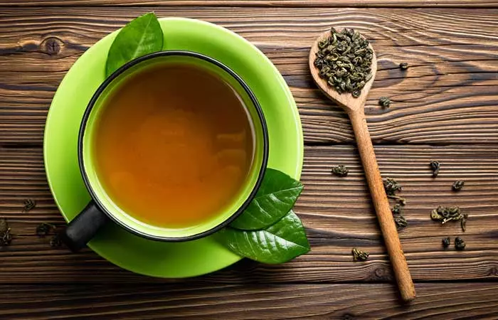 Green tea for reducing body odor