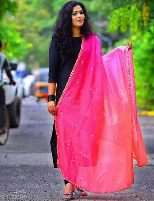 black suit with colourful dupatta