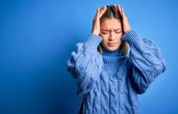 Headache is a symptom of sinus infection