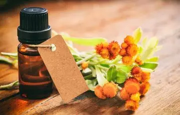 Helichrysum oil for kidney stone pain