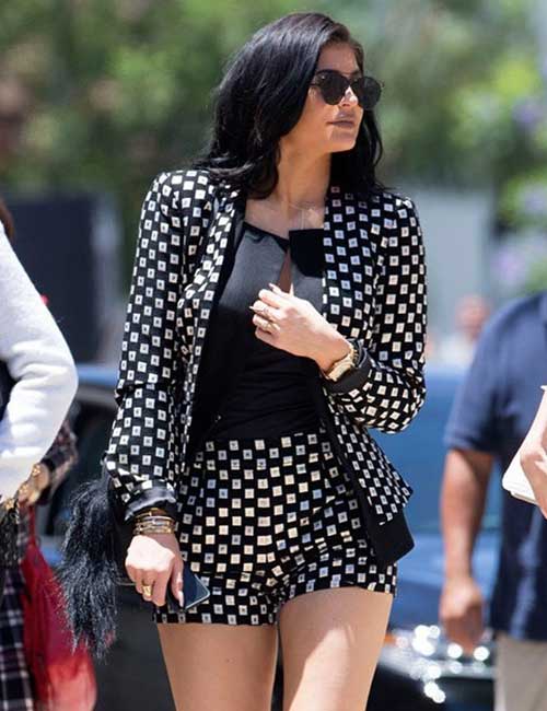 Best Kylie Jenner outfit in a checkered suit