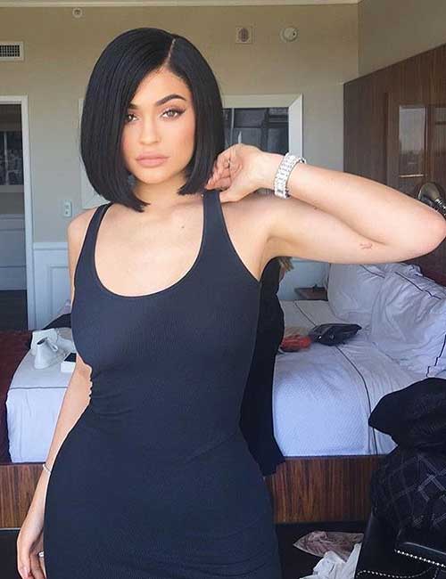 Best Kylie Jenner outfit in a black bodycon bress