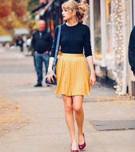 How To Wear Skater Skirts – 25 Styl...
