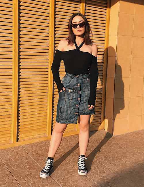 Shirt style denim skirt with off shoulder top