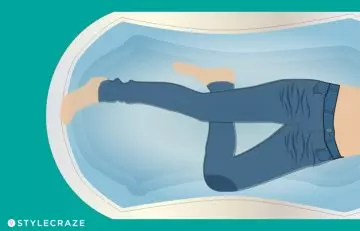 Stretch out jeans with a water bath 1