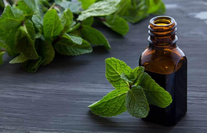 Essential Oils For Thyroid - Peppermint Oil