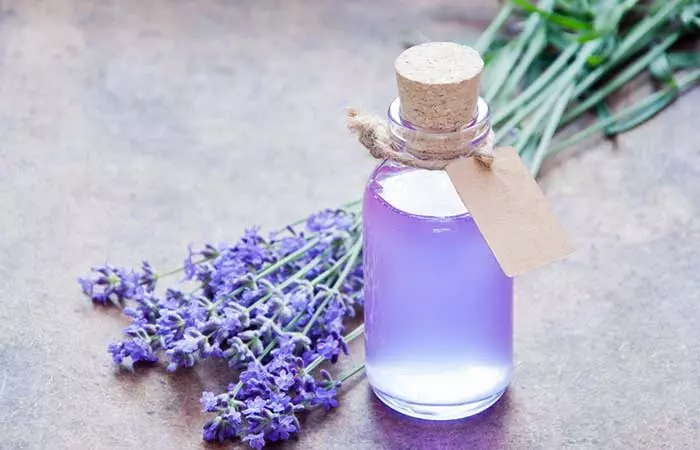Lavender oil for hot flashes