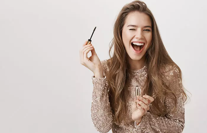 1. Mascara