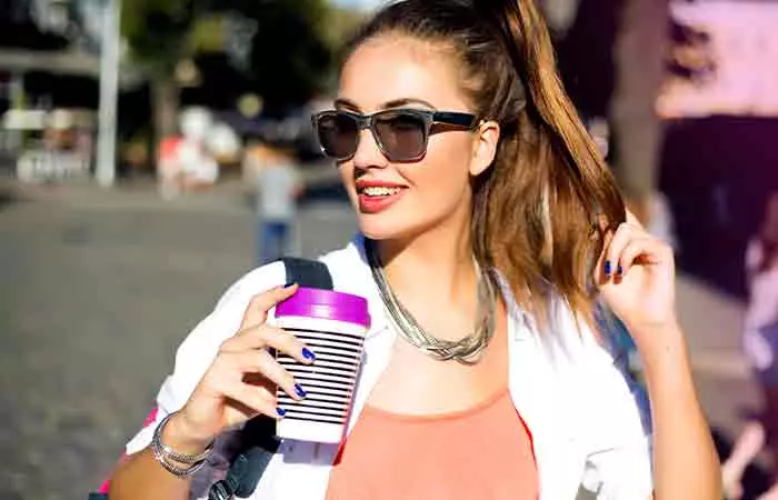 Woman with glowing skin following a liquid diet